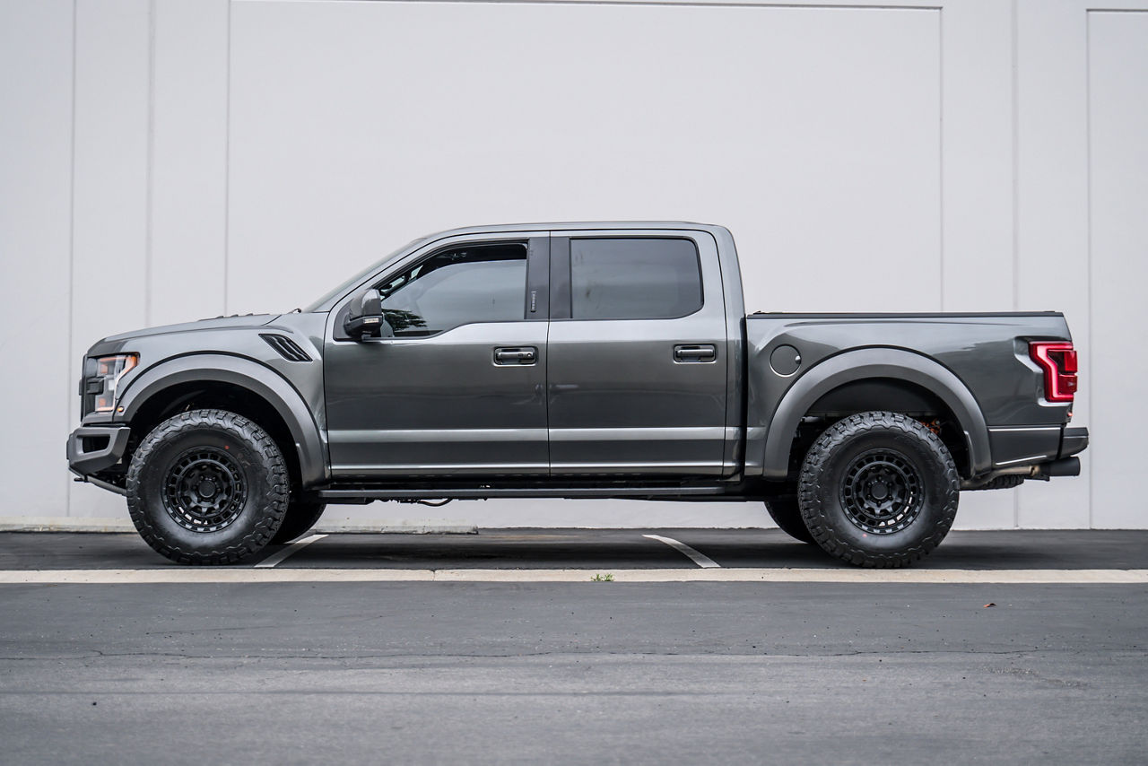 2018 Ford F150 Raptor - Black Rhino CHAMBER - Black | Wheel Pros